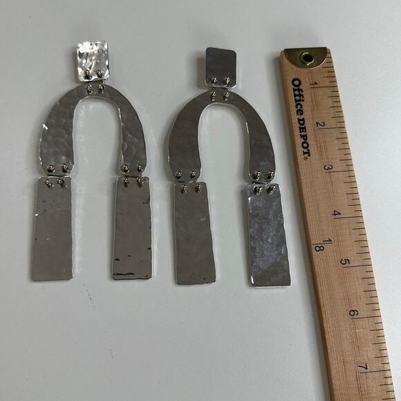 Proenza Schouler Silver Hammered Metal Clip-On Earrings - Picture 12 of 13